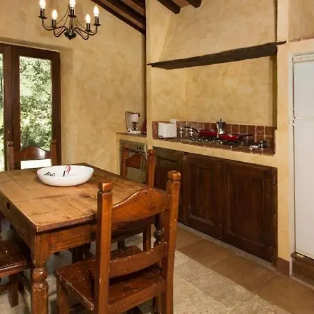 Poloturisticoumbria Casale Roteto Con Piscina * Citta di Castello
